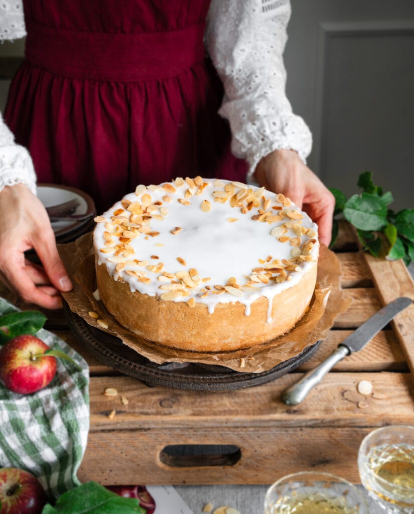 Gedeckter Apfelkuchen - theslowbaker Gedeckter Apfelkuchen - theslowbaker