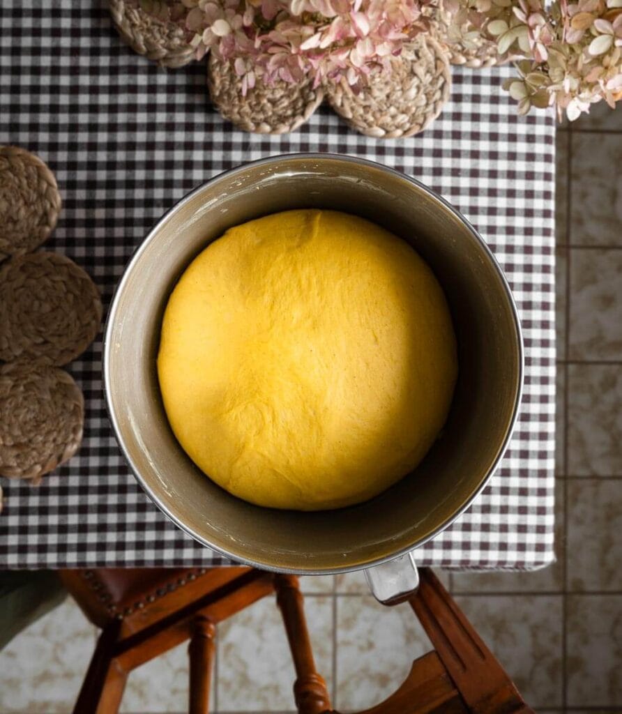 Hefeteig mit Kürbis