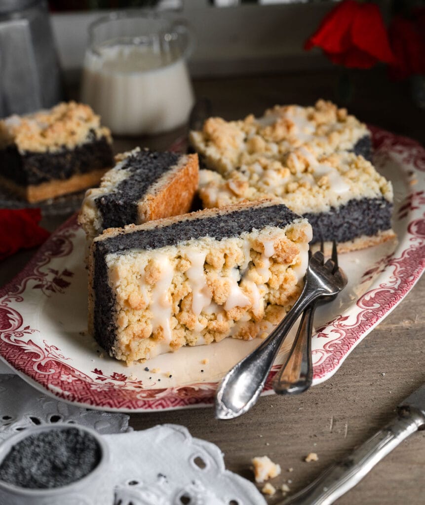 Mohnkuchen mit Streuseln